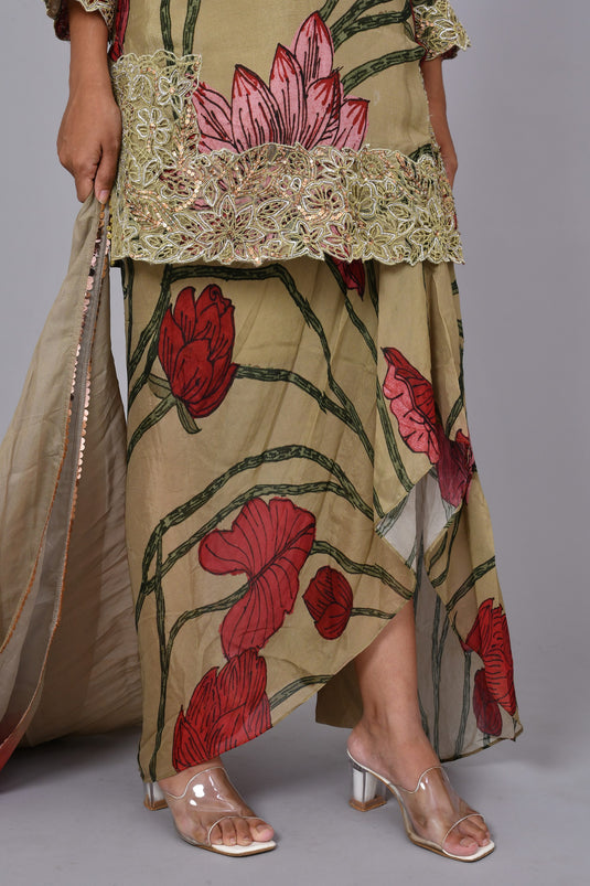 Urban Chic Top Ensemble