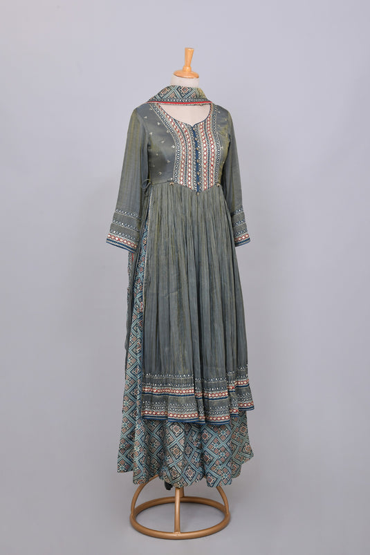 Scarlet Niara Cut Palazzo Set