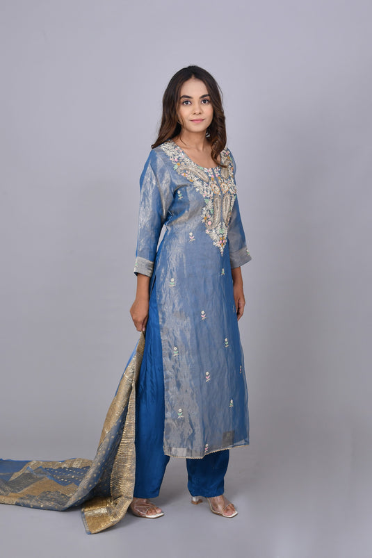 Desi Modernity Kurta Set